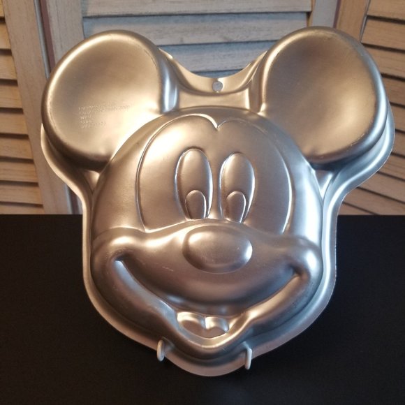 Mickey mouse cake pan - Picture 2 of 3